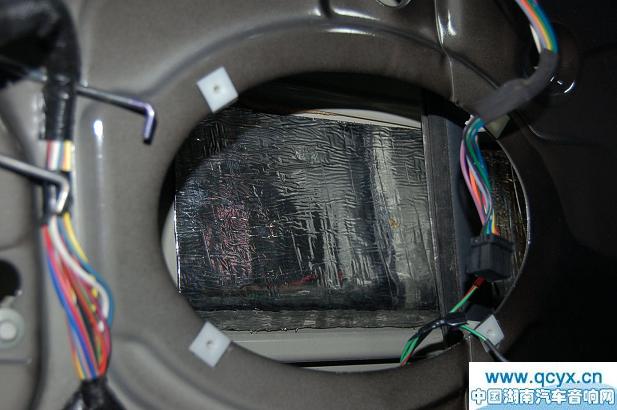 JEEP大切诺基经典改装影音娱乐系统