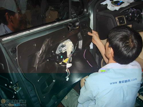 标致307影音升级系统