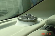 װ: D2