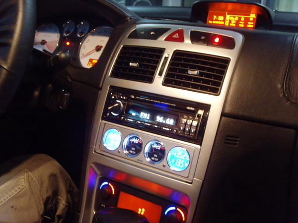 蓝色标志307CC装歌乐Clarion HX-D2