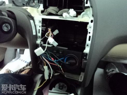 伊兰特升级歌乐主机 CX609A