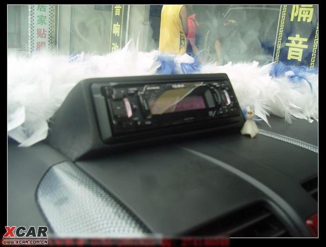 本田CRV音响改装歌乐DXZ786USB