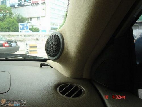 歌乐主机HX-D2简洁改装丰田花冠音响