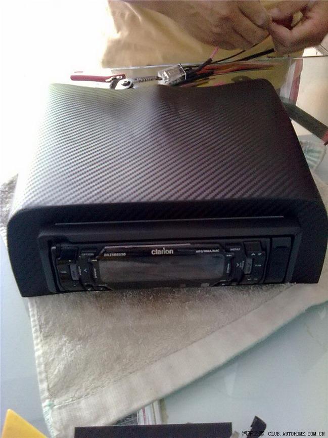 无损加装歌乐DXZ586USB主机倒模安装过程全拍