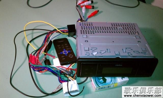 汽车换装歌乐音响CD主机FZ709A触摸屏控制无碟主机