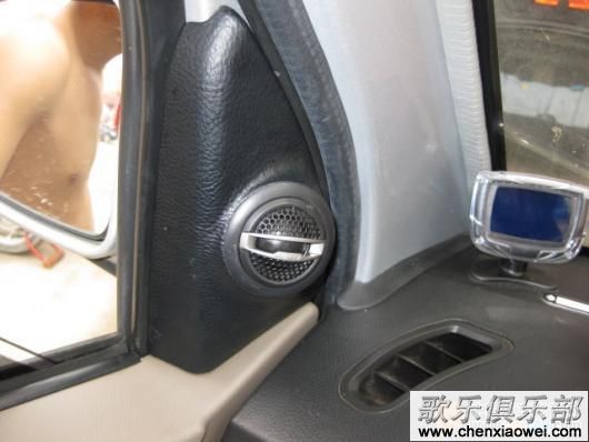 歌乐主机DXZ786USB改装五菱之光音响系统汽车音响改装