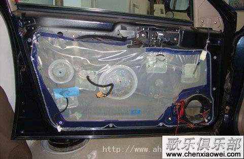 歌乐车载6碟CD主机WXZ466MP升级中华尊驰音响系统