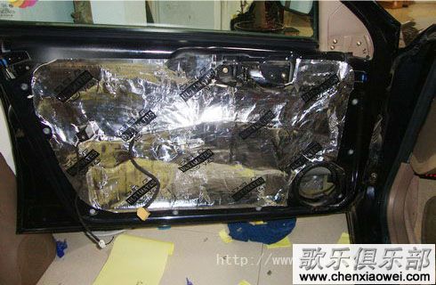 歌乐车载6碟CD主机WXZ466MP升级中华尊驰音响系统