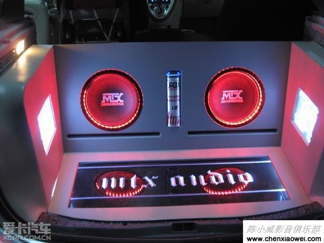 雪铁龙-毕加索音响改装歌乐DXZ786USB作业