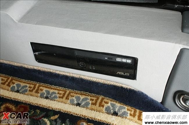 奔驰VITO-ZYA6540音响隔音改装升级歌乐D2,商务和休闲两不误