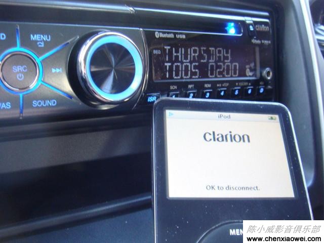 完美歌乐CZ500A主机实测组图,IPOD,IPHONE直接测试