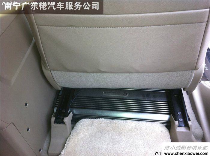 丰田汉兰达影音系统升级改装歌乐CD机HX-D2发烧级改装