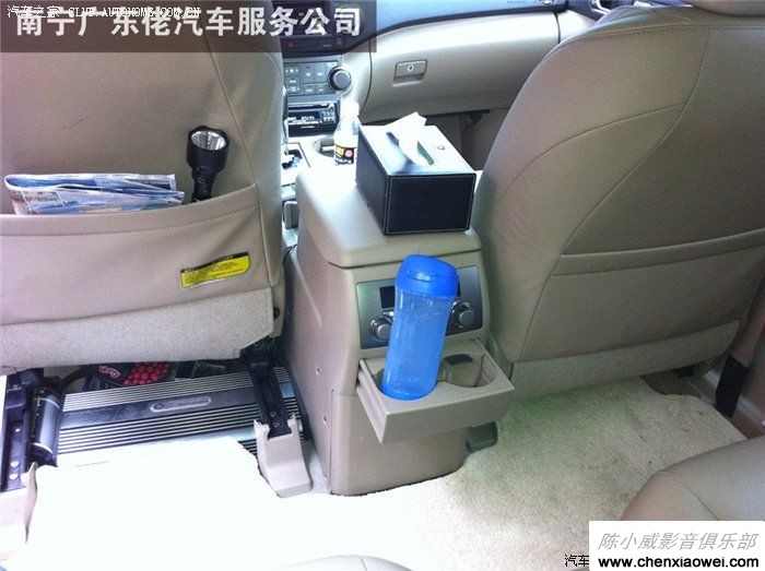 丰田汉兰达影音系统升级改装歌乐CD机HX-D2发烧级改装