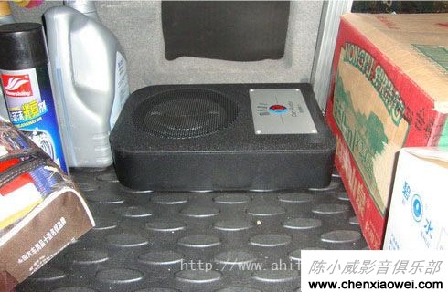 歌乐车载6碟CD主机WXZ466MP升级中华尊驰音响系统